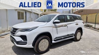 تويوتا فورتونر Fortuner 4x4 4.0L  V6- 25YM