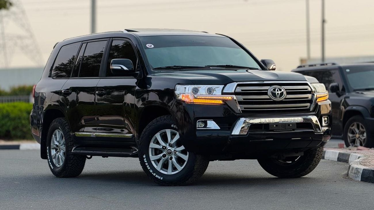 تويوتا لاند كروزر -