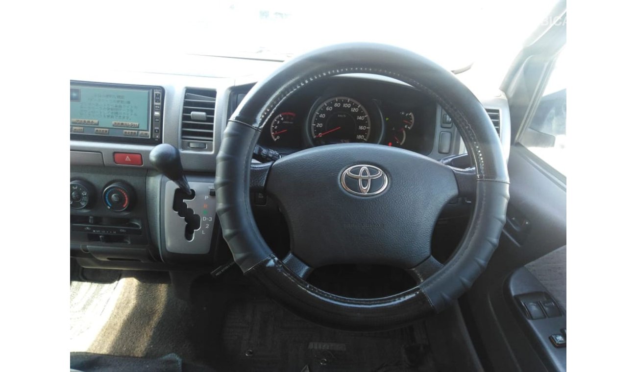 تويوتا هاياس Toyota Hiace RIGHT HAND DRIVE (Stock no PM 328 )