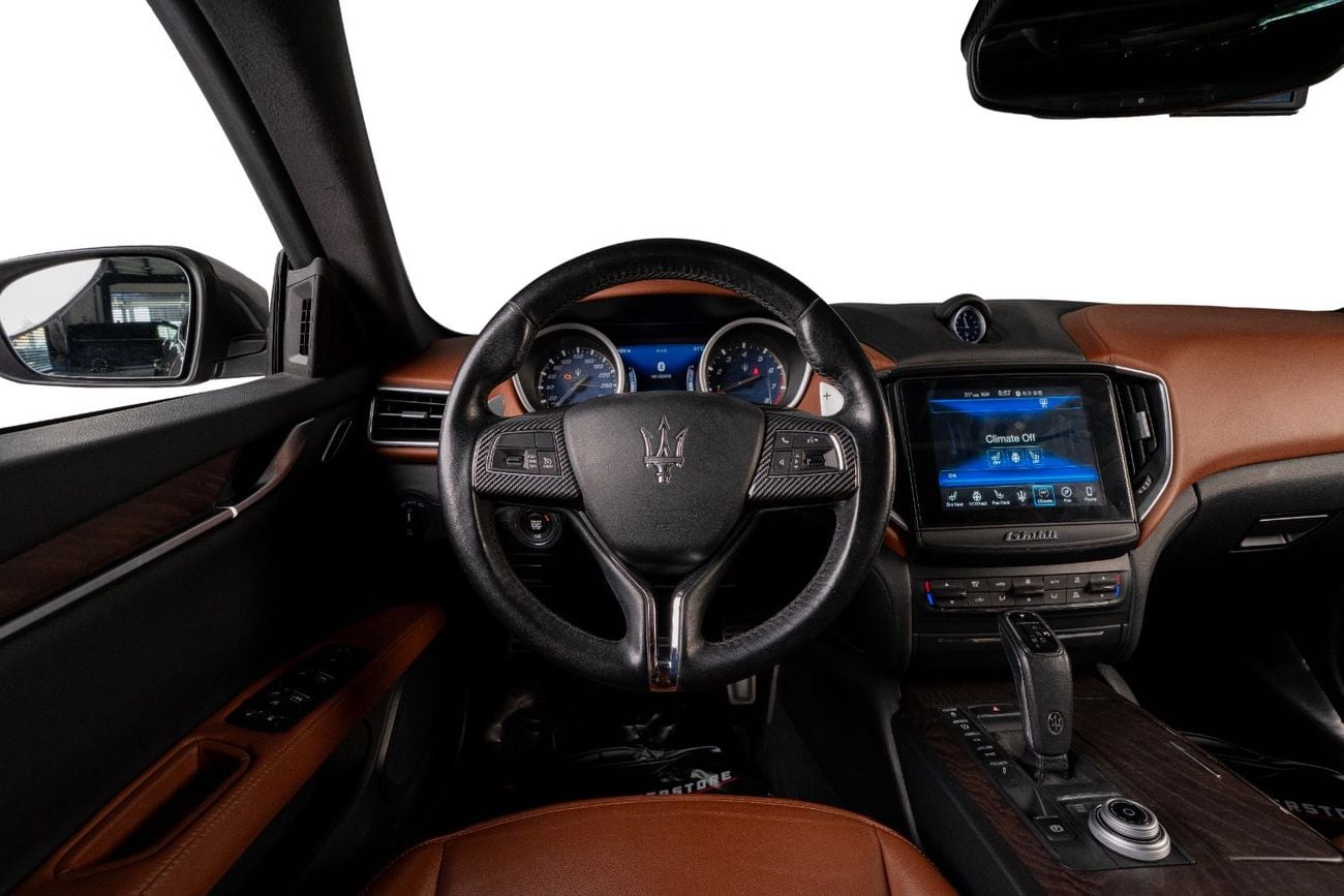 Maserati Ghibli S Q4 3.0L (410 HP) Special Color-2-Exclusive Leather Inerior-Active Sports Exhaust System