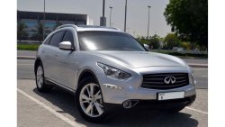 Infiniti QX70 Luxury Full Option in Brand New Condition