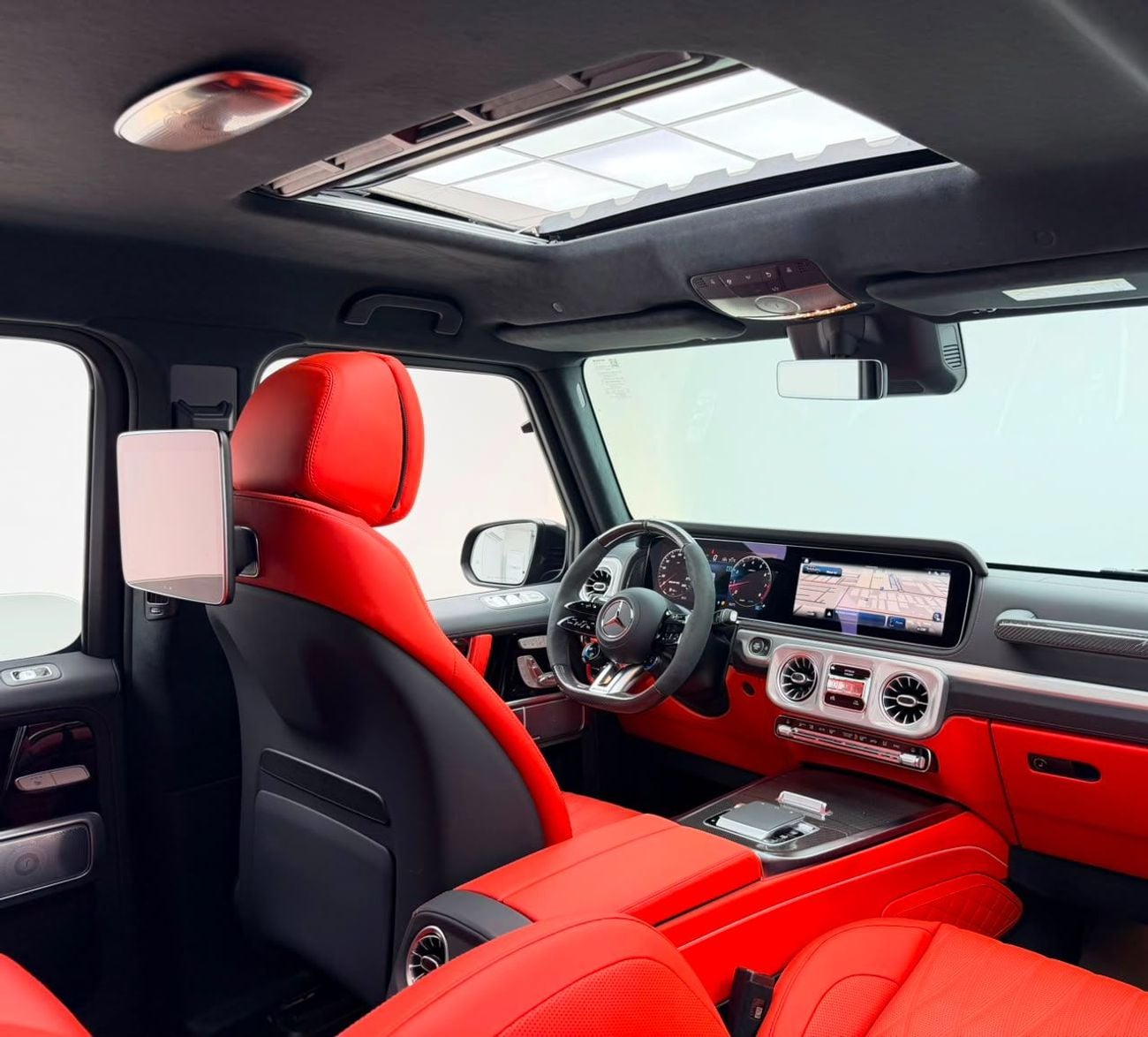 مرسيدس بنز G 63 AMG 2026 Mercedes-Benz G63 AMG Double Night Package, Mercedes Warranty + Service Contract, FSH, GCC