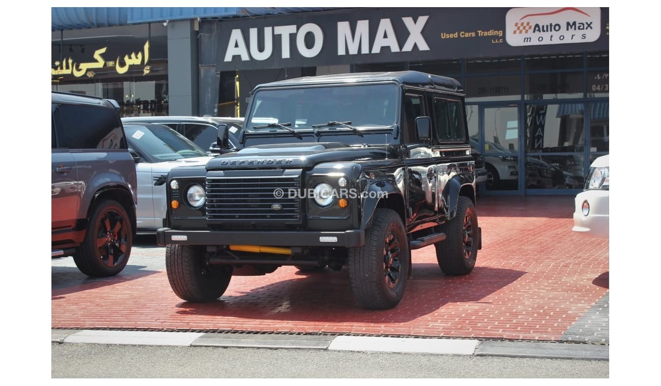 Land Rover Defender (2015) V4 90 Deisel, GCC