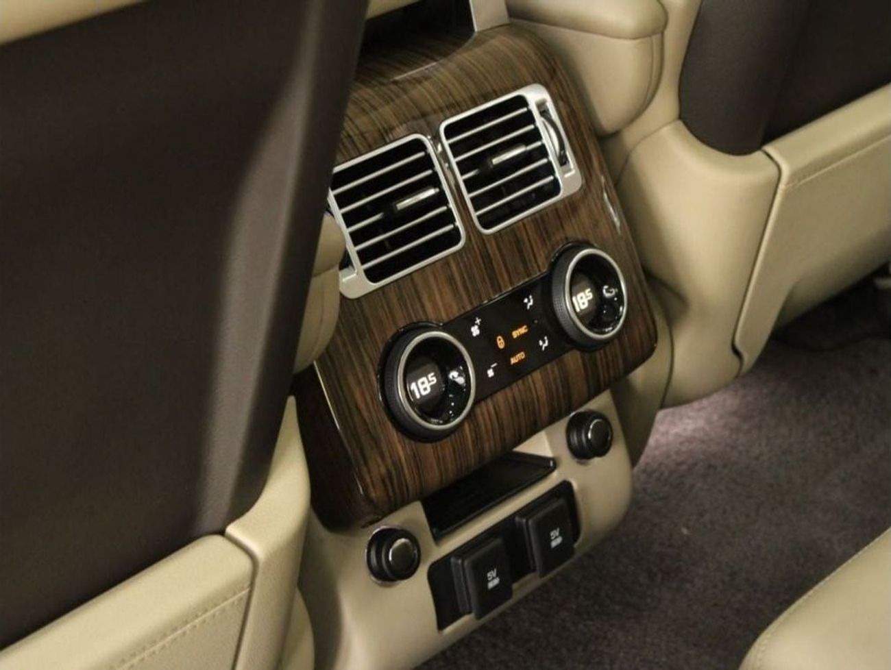 لاند روفر رينج روفر HSE 3.0L (380 HP)