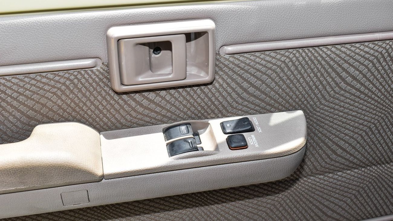 تويوتا لاند كروزر بيك آب TOYOTA LAND CRUISER PICK-UP 4.0L V6 PETROL 2022