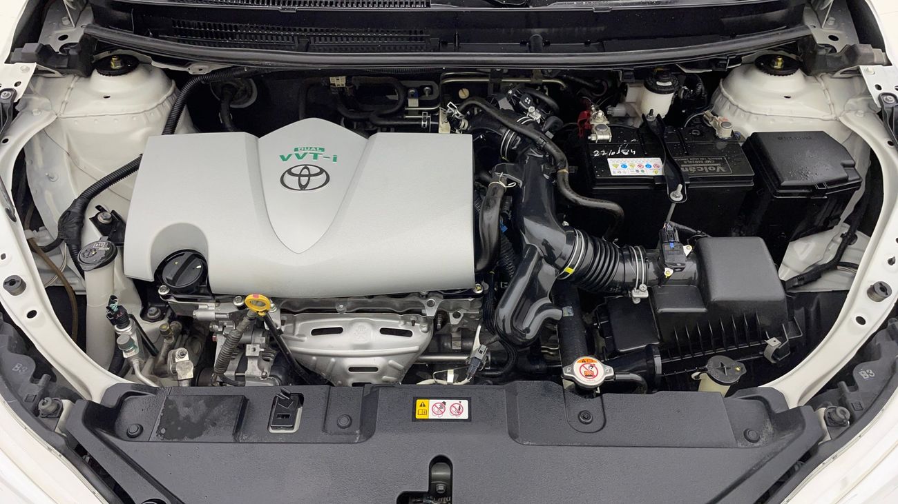 تويوتا يارس SE 1.5 | بدون دفعة مقدمة | اختبار القيادة في المنزل