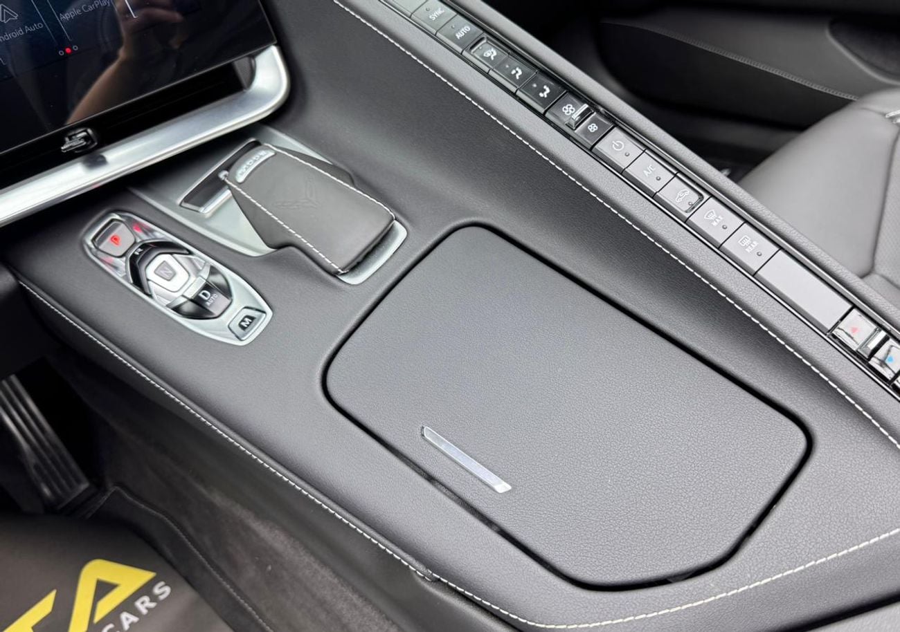 Chevrolet Corvette 2025 Chevrolet Corvette 1LT Stingray, Warranty, Low Km, Fully Loaded, Excellent Condition, Canadian