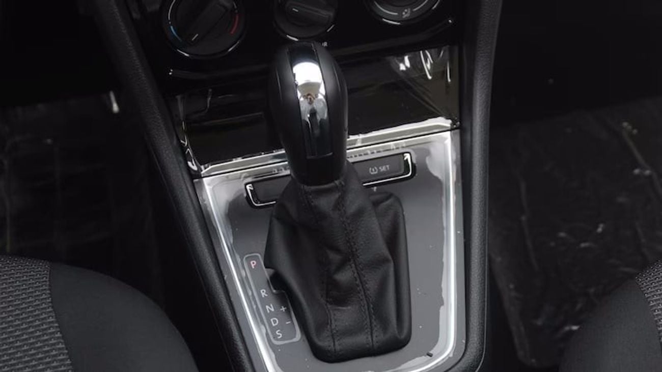 فولكس واجن بورا Volkswagen Bora 2022 (For Export)