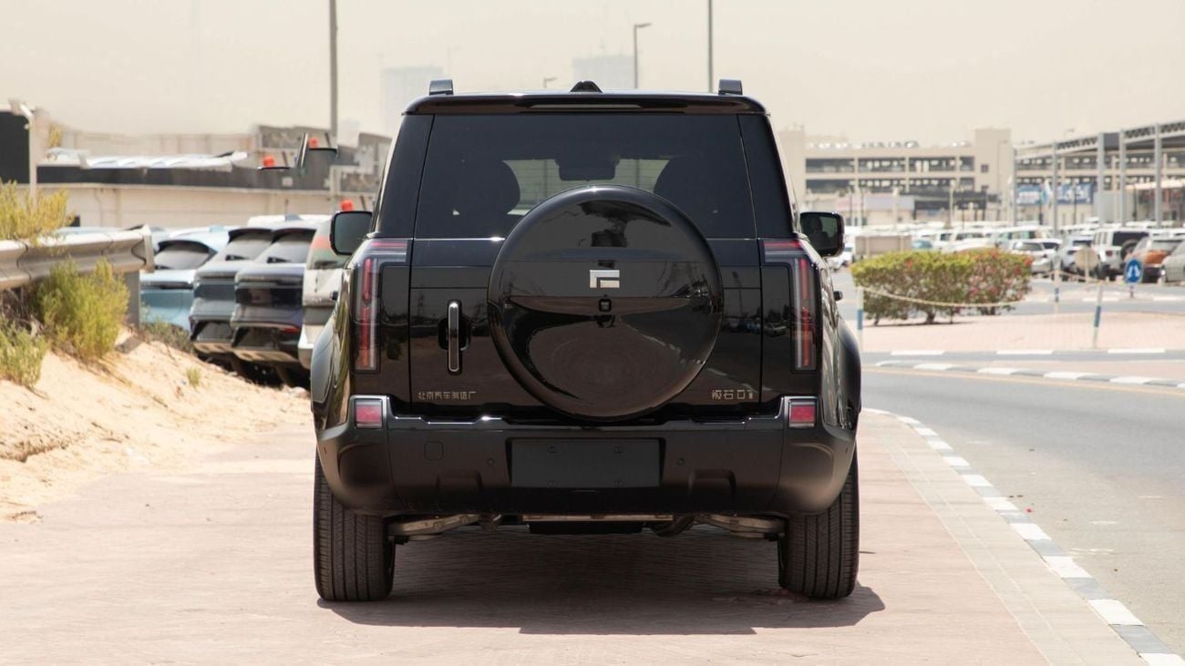 ROX 01 PRESTIGE VIP 7 seats 1.5L PLUG-IN LONG RANGE FOR LOCAL