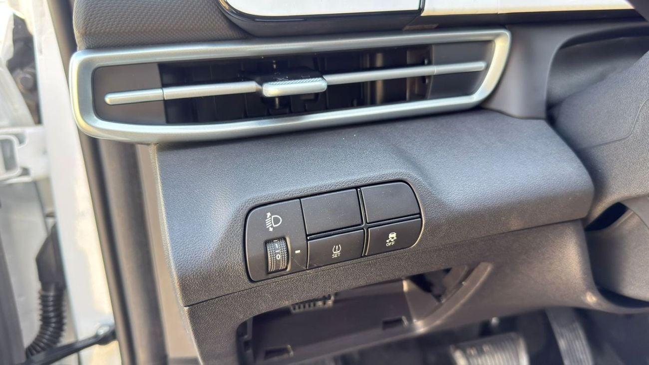 Hyundai Elantra 1.5L Pertol - GLX ELITE