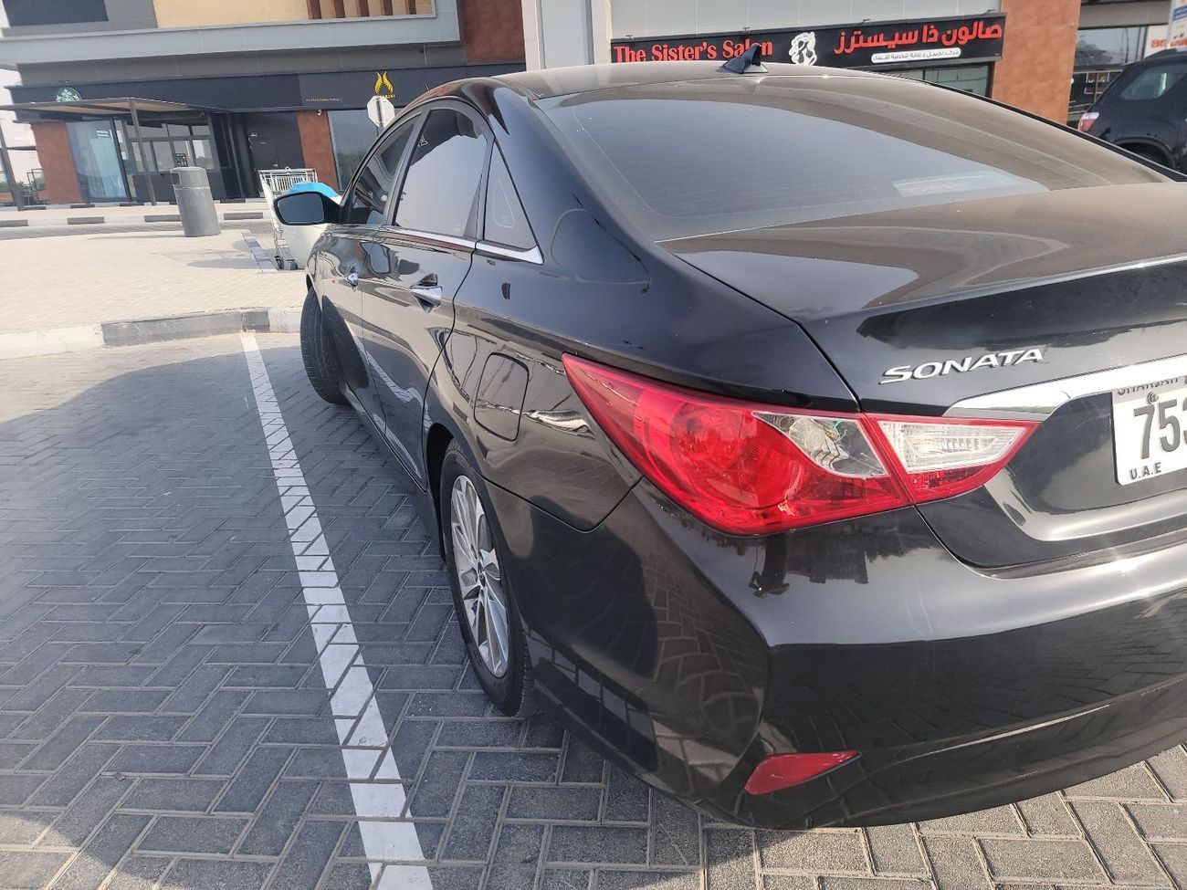 Hyundai Sonata Limited 2.4L