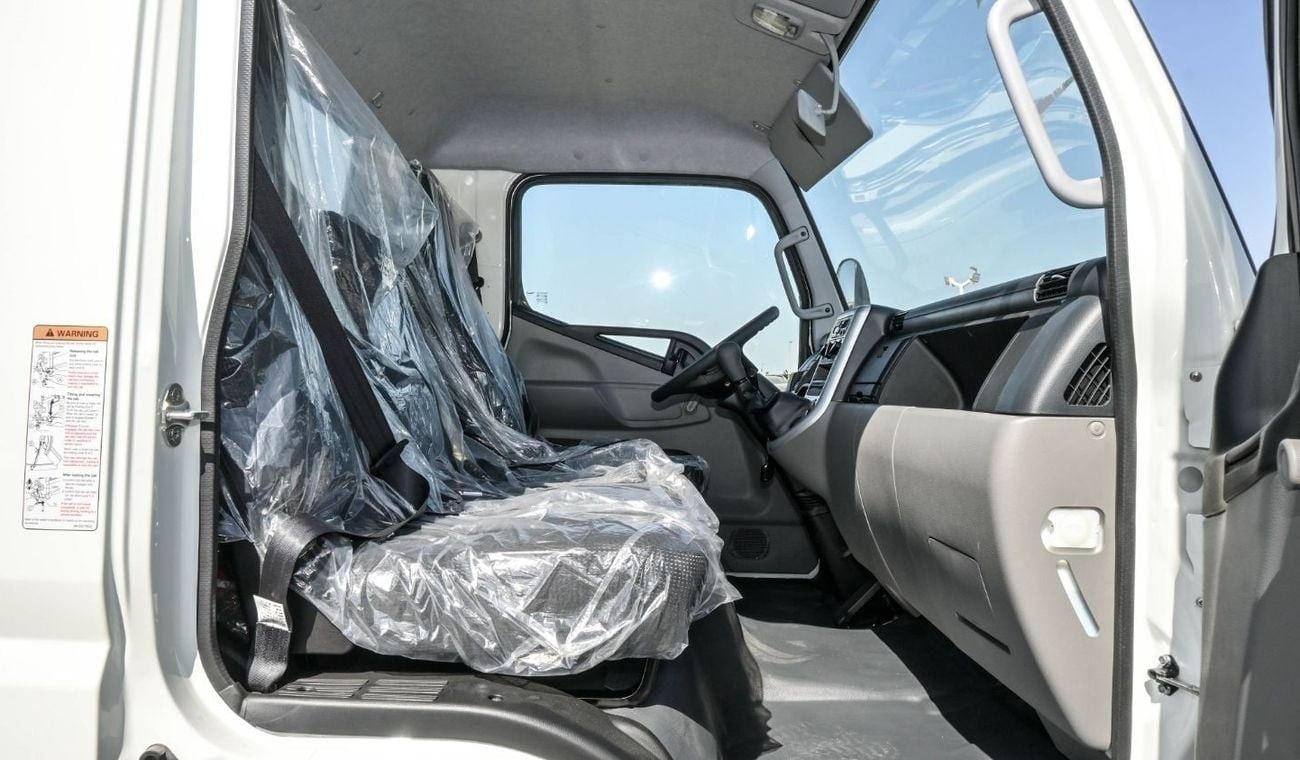 ميتسوبيشي فوسو كانتير Brande New MItsubishi Canter  2025 Export 4.2L 2WD M/T Diesel|White/Black|CANTERCHASSIS-100-25 |