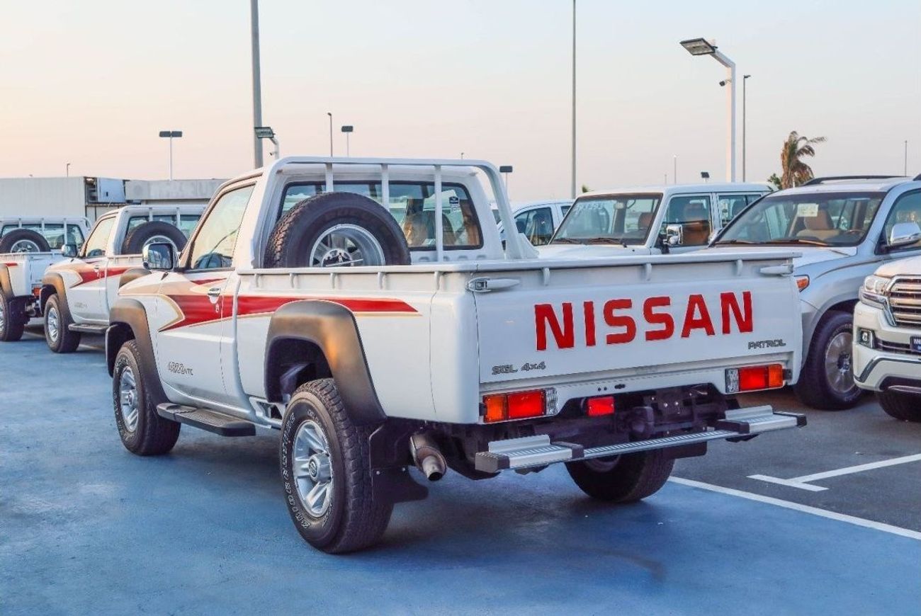 Nissan Patrol Pickup SGL Nissan patrol pickup 4.8L 2022