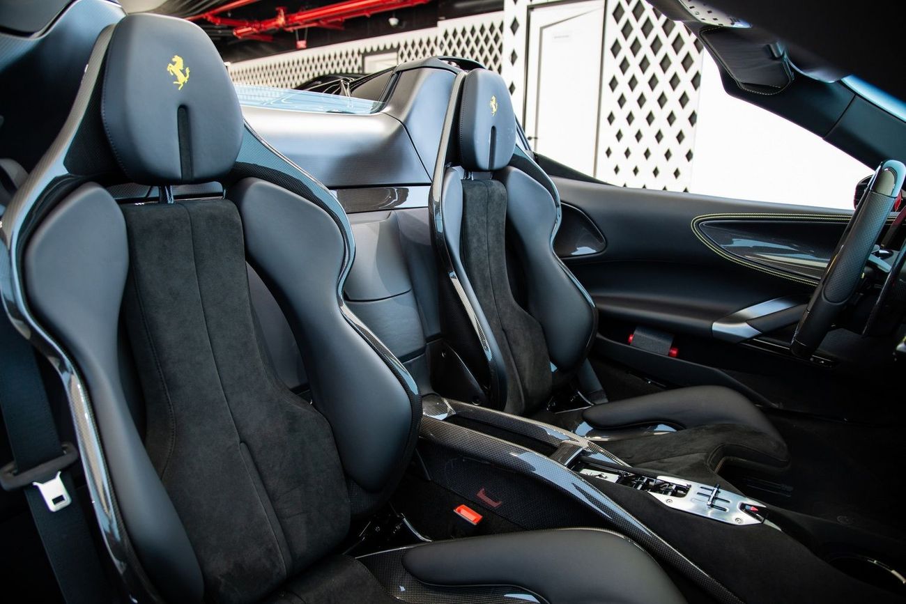 Ferrari SF90 Spider Ferrari SF90 Spider Assetto Fiorano