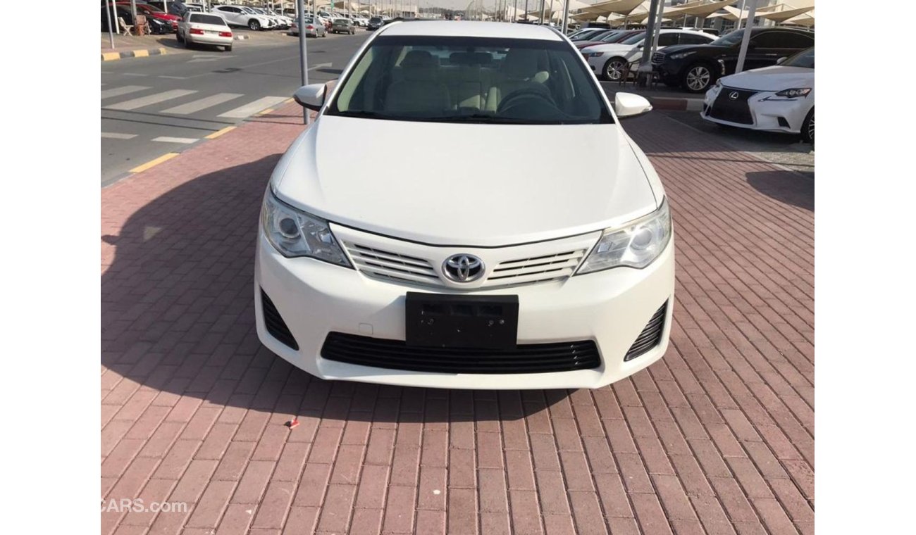 Toyota Camry Toyota camry 2014 gcc very celen free accedant for sale