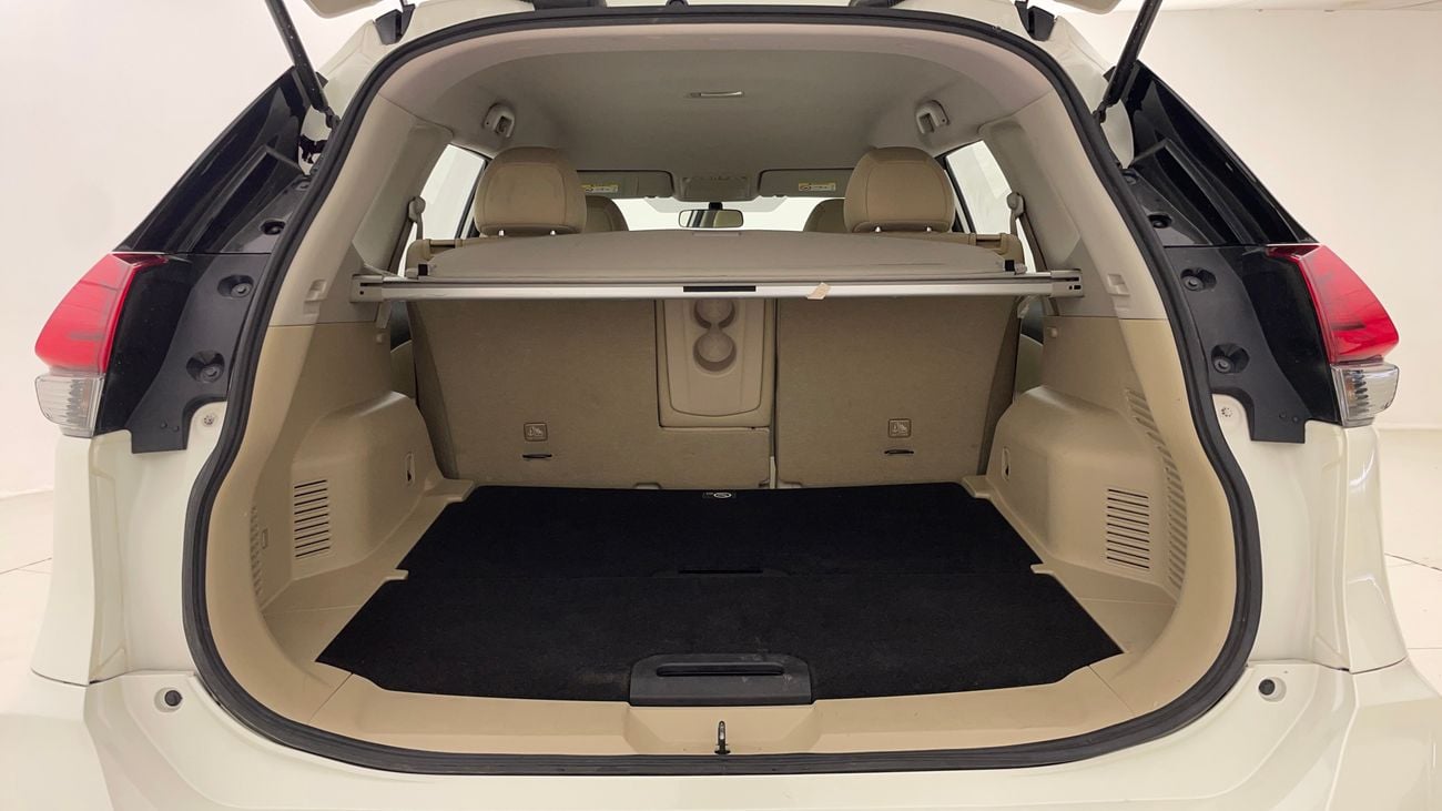 نيسان إكس تريل S 2.5 | بدون دفعة مقدمة | اختبار القيادة في المنزل