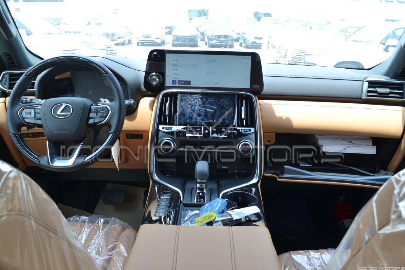 لكزس LX 700h Signature