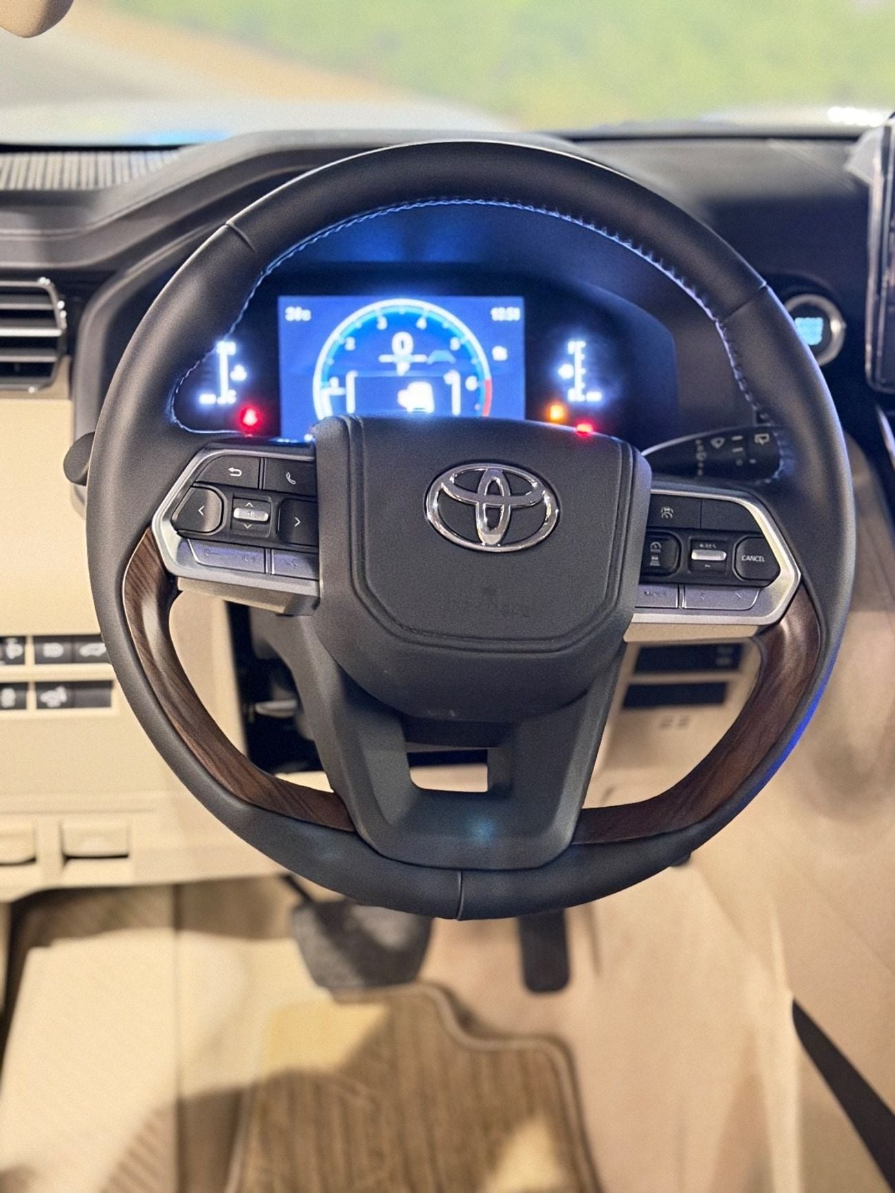Toyota Land Cruiser Land cruiser GXR 4.0 radar black/beige