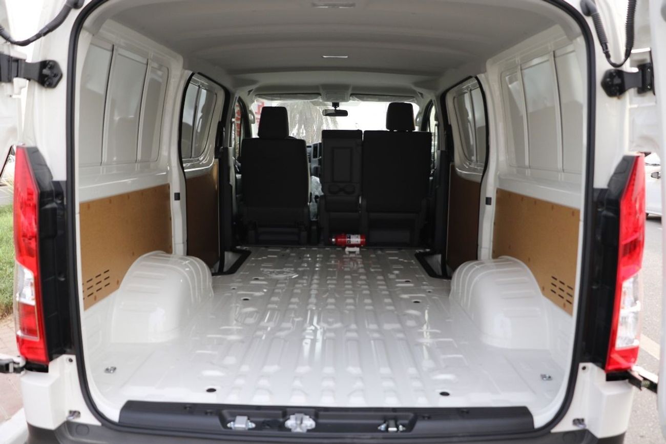 تويوتا هاياس 2025 Hiace 3.5L V6 petrol AT Cargo