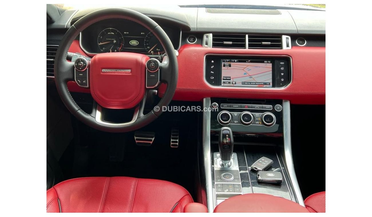 Land Rover Range Rover RANGE ROVER SPORT 2016 GCC V8 SUPER CHARGED FULL OPTIONS WITH ONE YEAR WARRANTY
