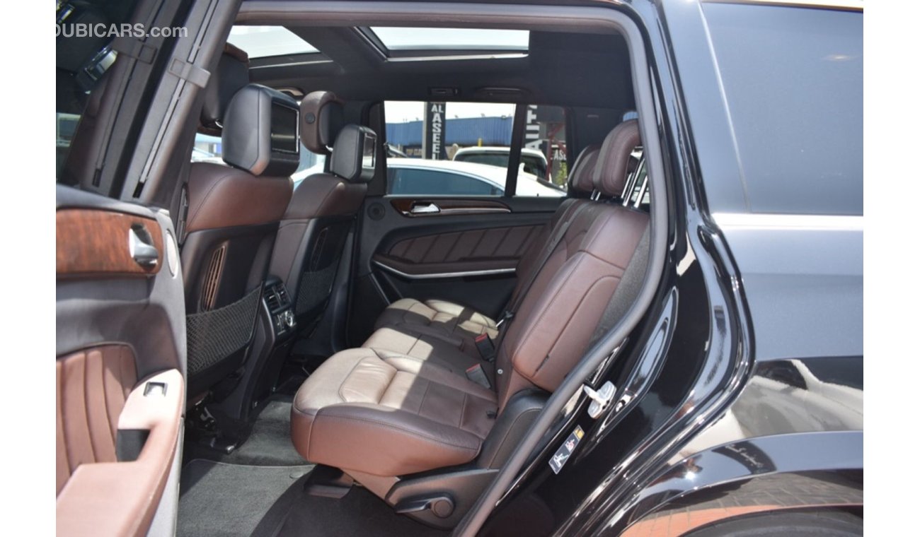 Mercedes-Benz GL 500 Mercedes Benz GL500 gcc