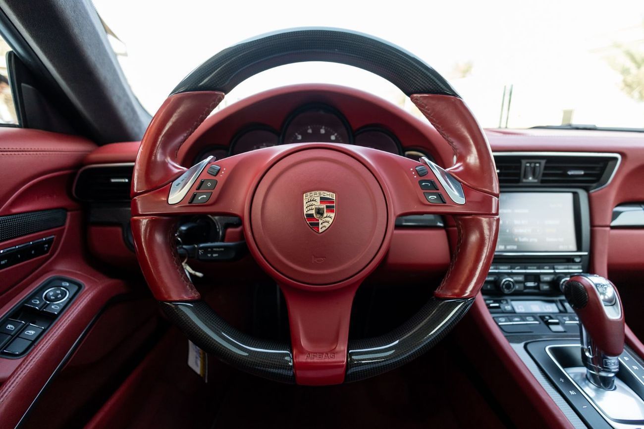 Porsche 911 Carrera 3.4L Coupe