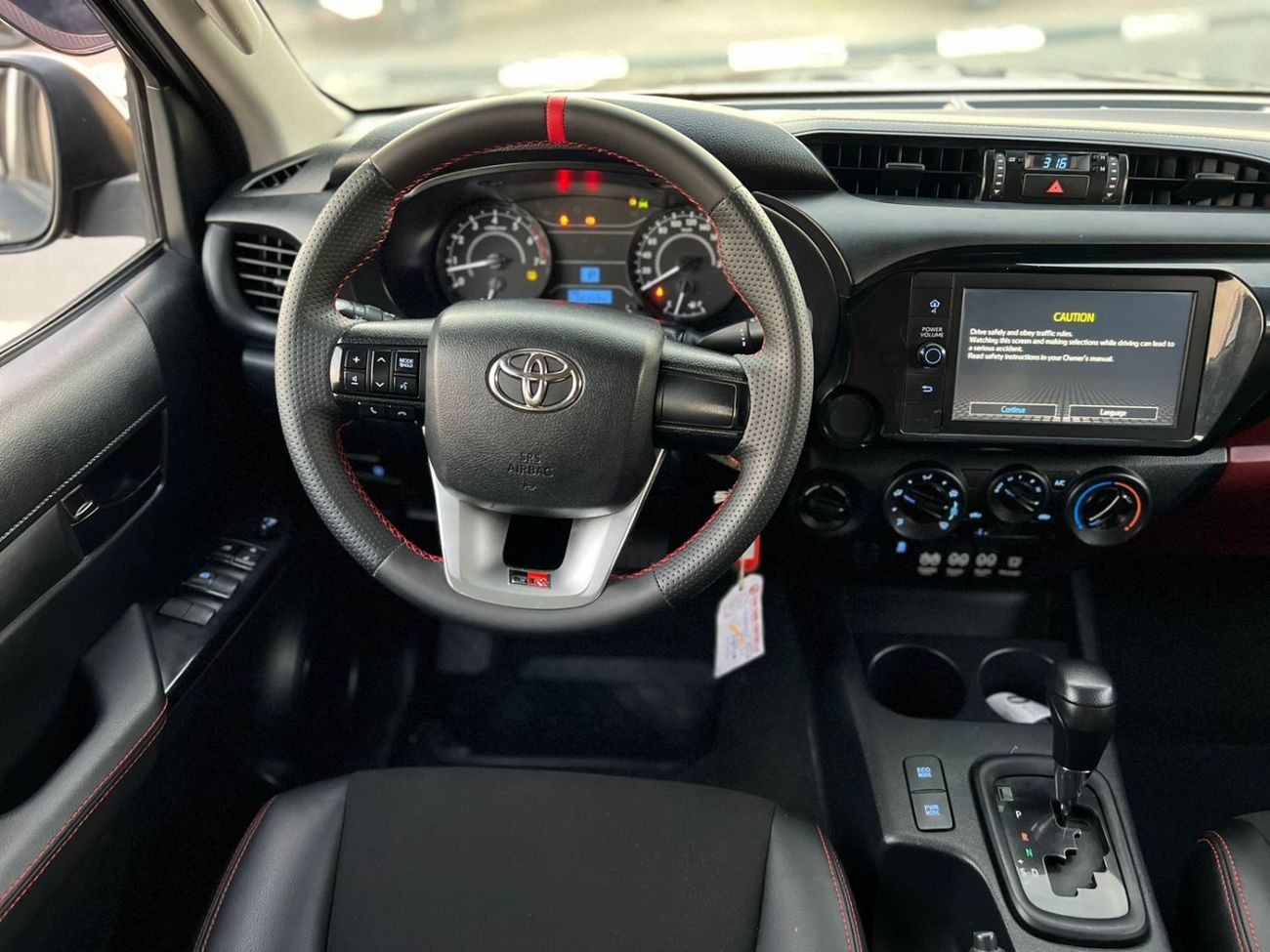 Toyota Hilux 2021 Toyota Hilux GR Sport Black Edition - Trunk Cover -  2.7L V4 - GCC - AWD 4x4 - Rear Camera - Le