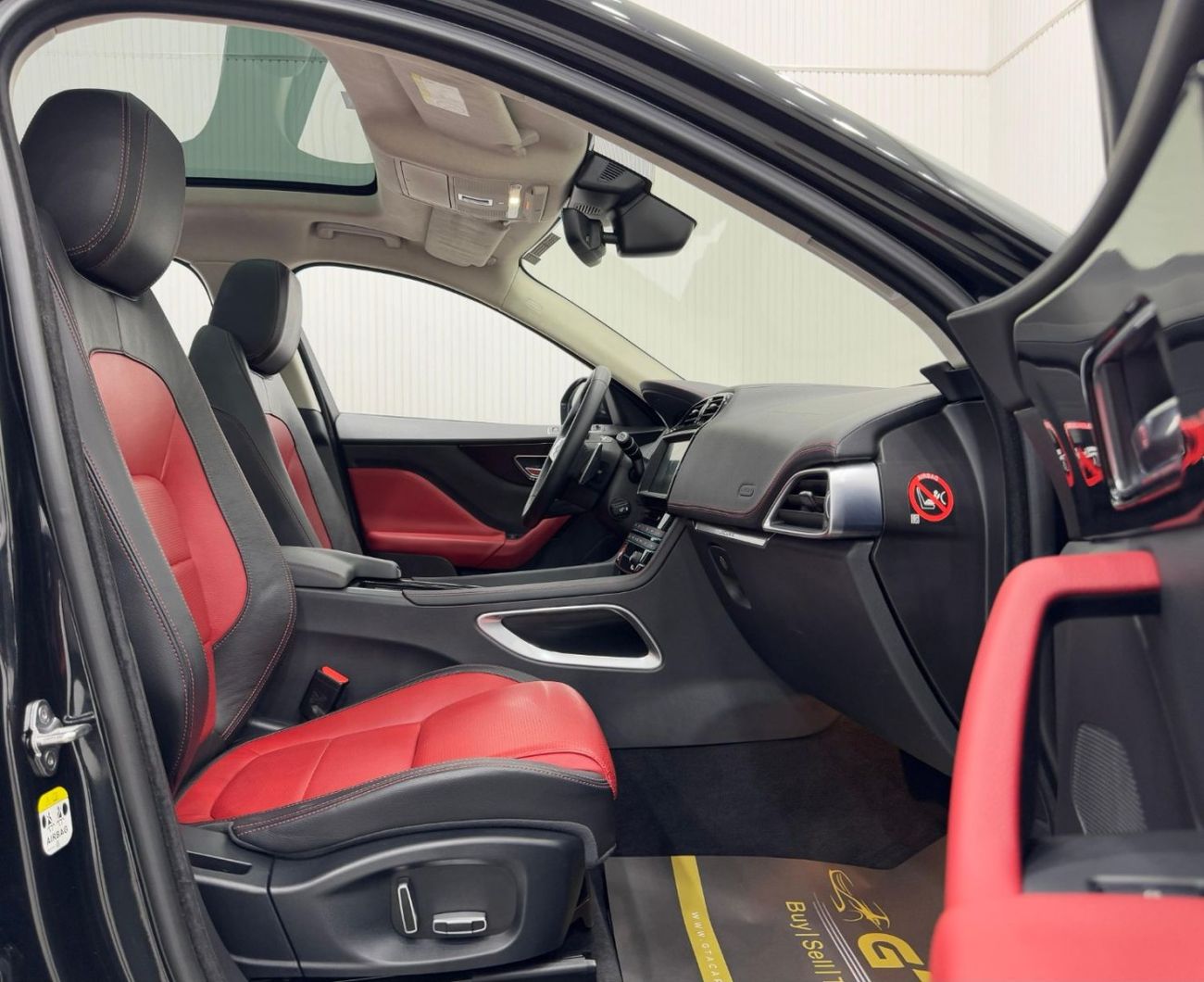 Jaguar F Pace R-Sport 2.0L 2019 Jaguar F-Pace R-Sport 25t, Warranty, Full Service History, Excellent Condition, GC