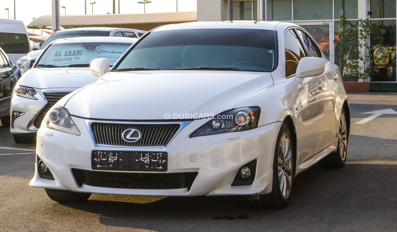 Lexus IS300