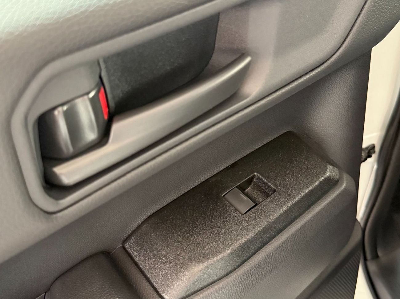 Toyota Prado 2.4 TURBO SUNROOF BLACK INTERIOR  **EXPORT ONLY**التصدير فقط خارج الخليج**