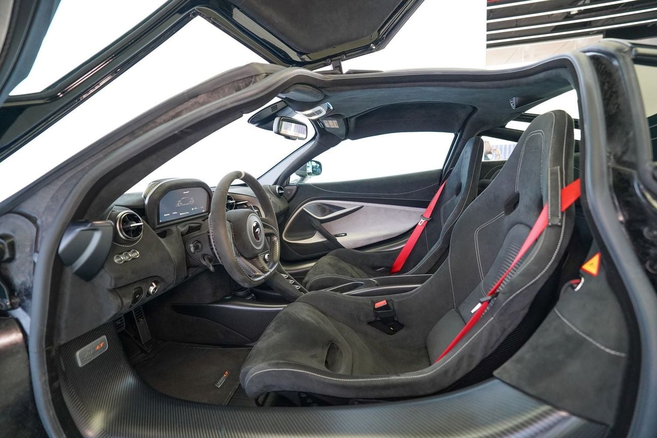 مكلارين 765LT