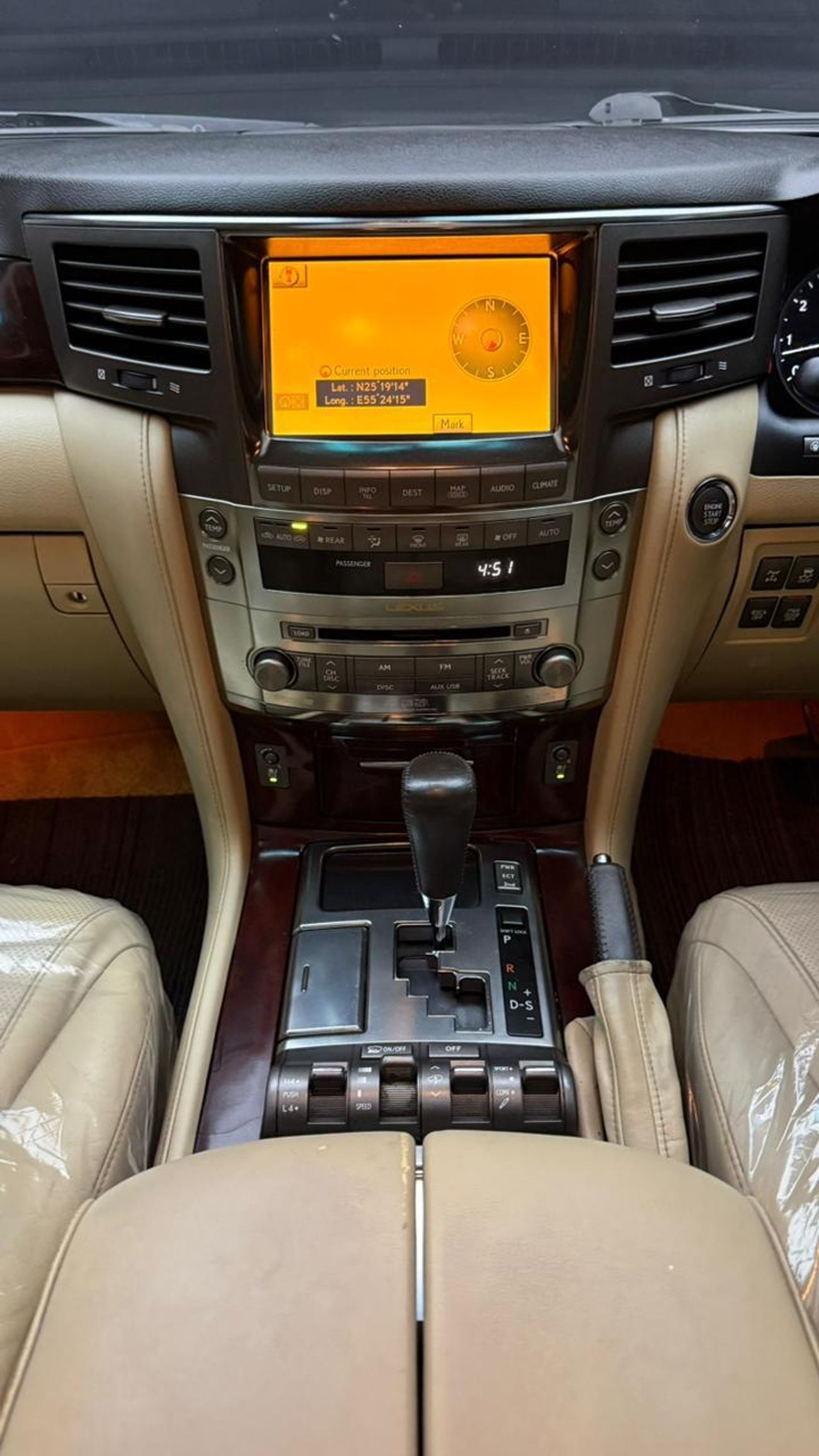 Lexus LX570 LX570 2012  STEERING WHEEL RIGHT SIDE FUEL PETROL