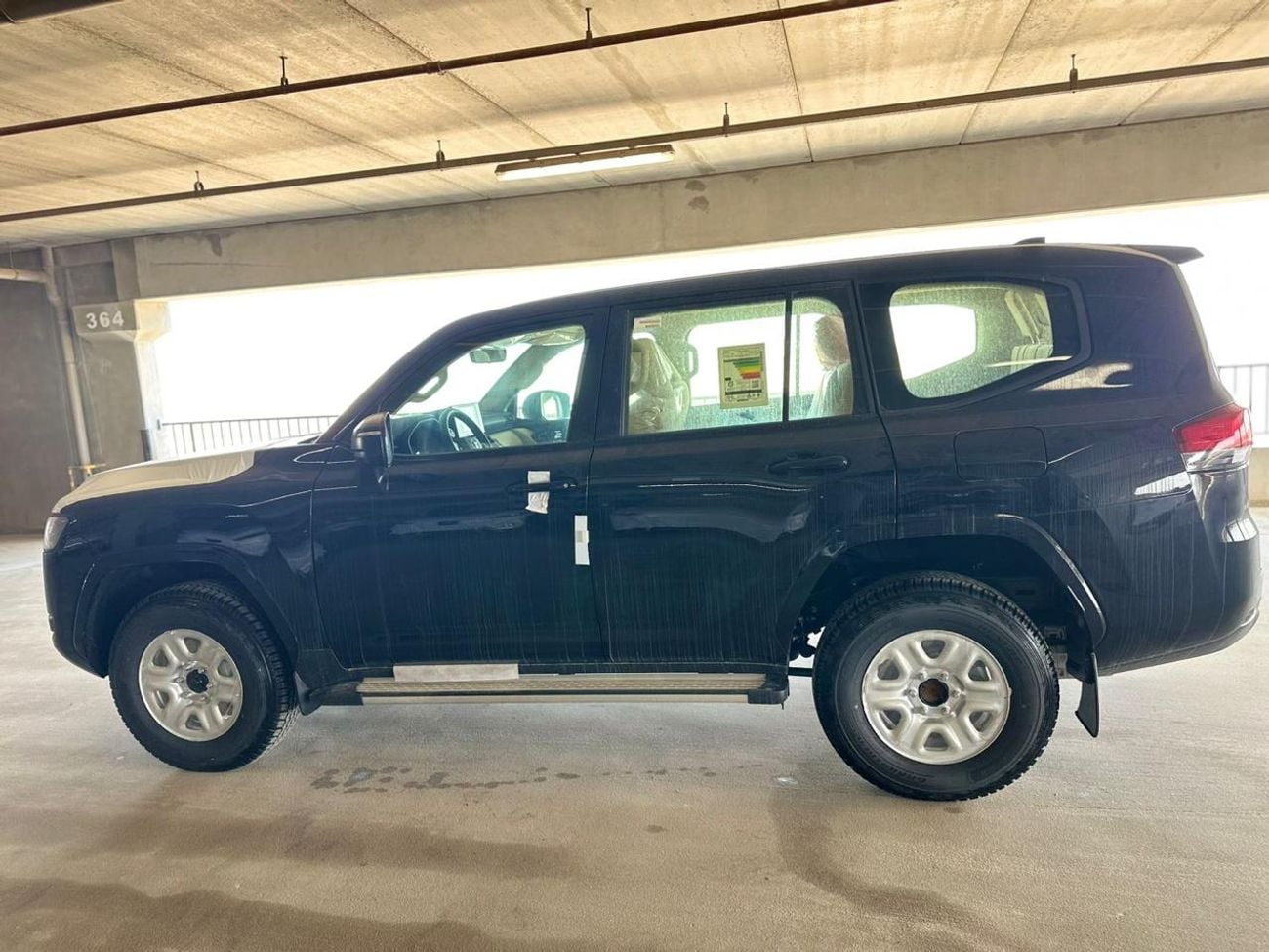 تويوتا لاند كروزر TOYOTA LAND CRUISER GXR 4.0 basic sunroof 2026
