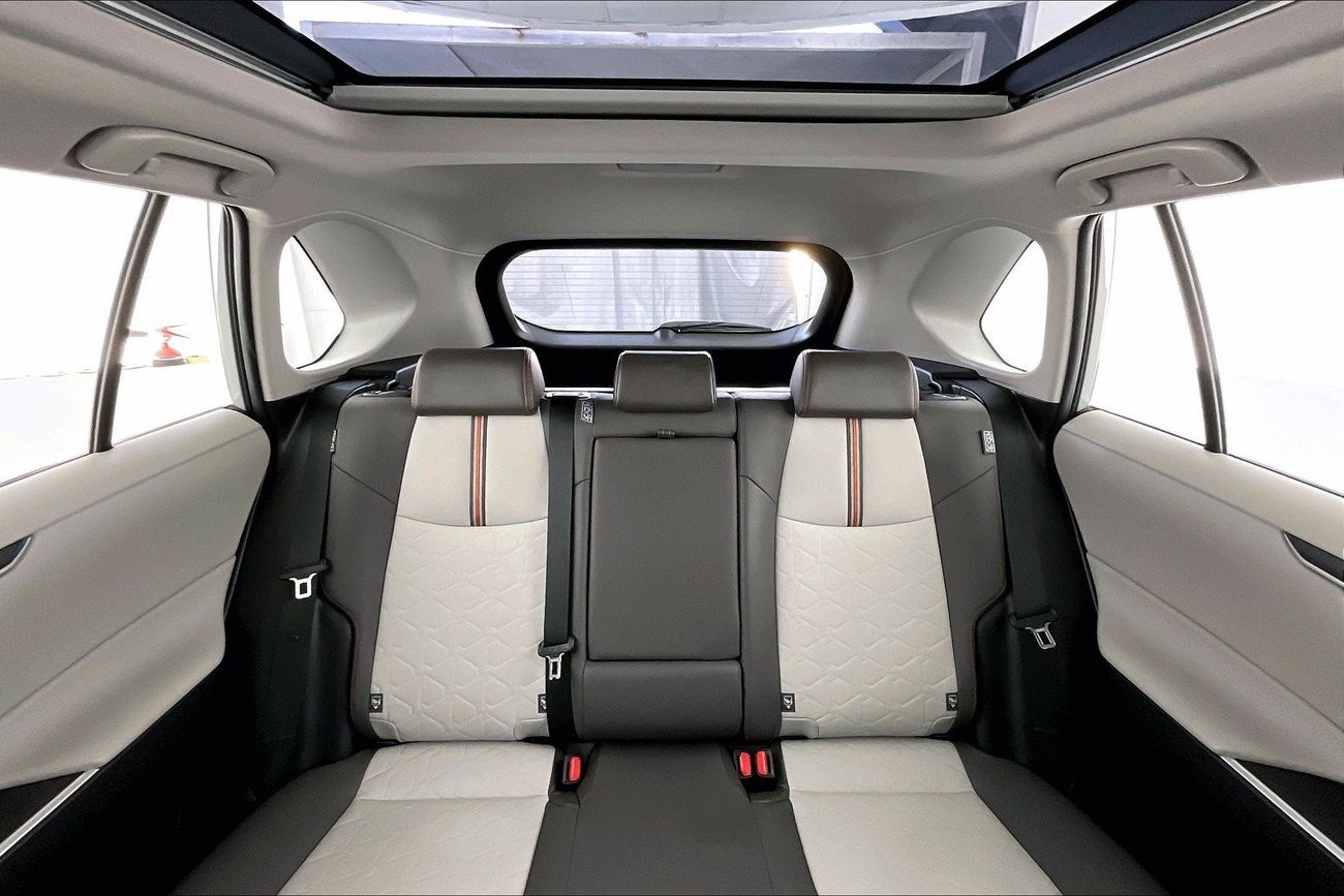 Chevrolet Captiva Premier | 1 year free warranty | 0 Down Payment