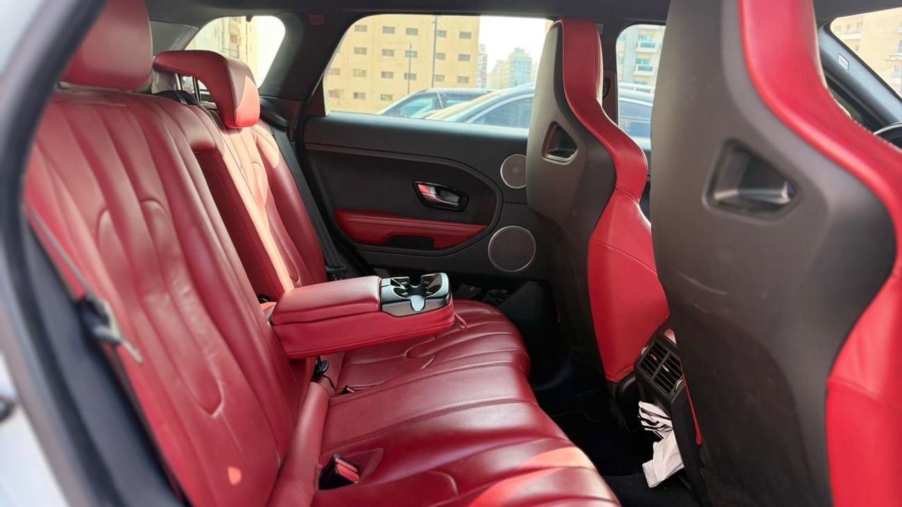 لاند روفر رانج روفر إيفوك LAND ROVER RANGE ROVER EVOQUE - 2.0L - PETROL - AUTOMATIC TRANSMISSION - 2015 MODEL YEAR
