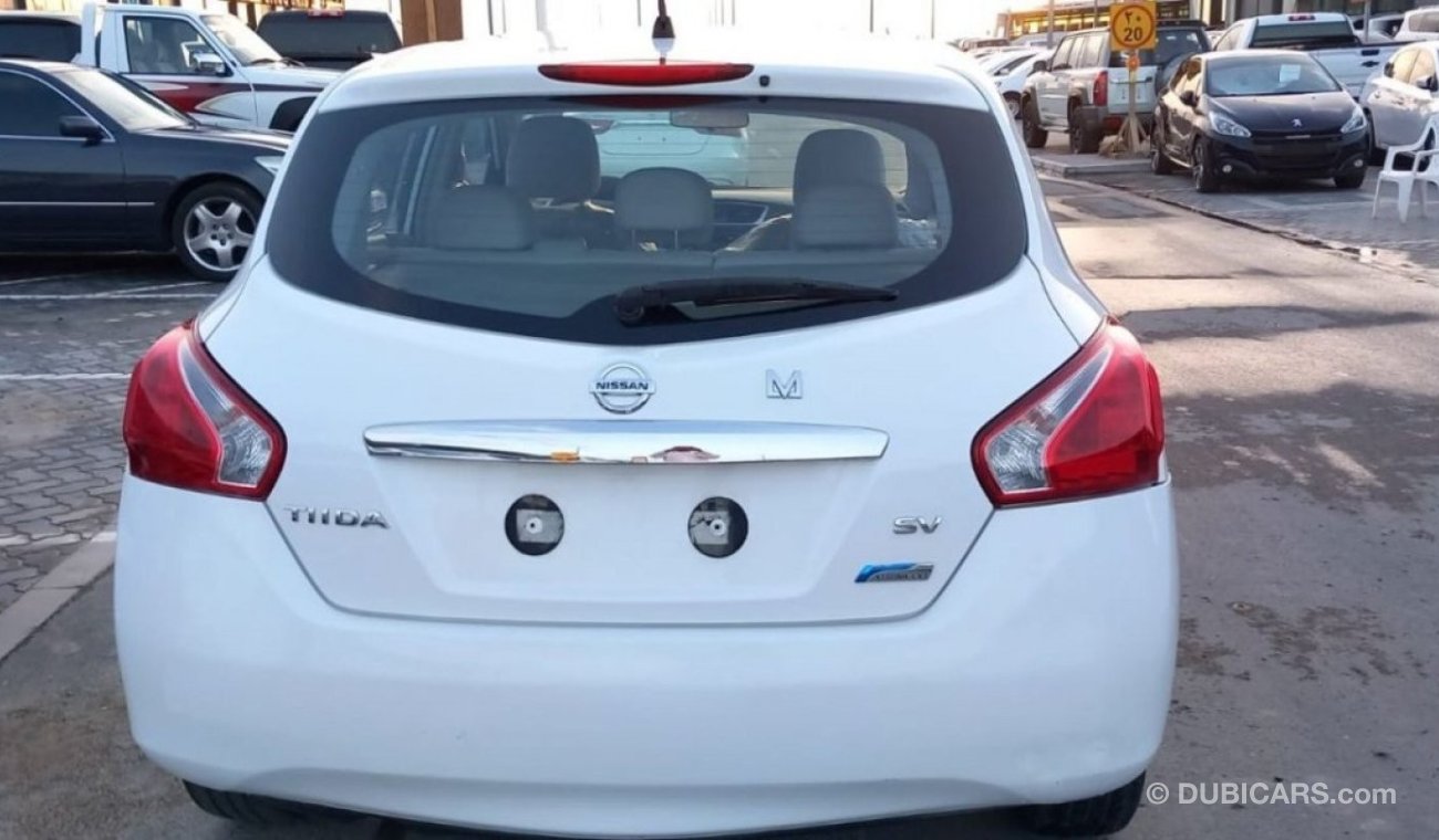 Nissan Tiida Nissan Tiida SV (C12), 5dr Hatchback, 1.6L 4cyl Petrol, Automatic, Front Wheel Drive 2014