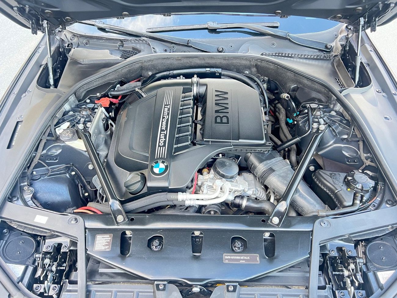 BMW 535i Luxury 3.0L