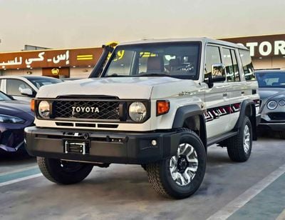 تويوتا لاند كروزر 70 LX LC76 5 DOORS / 4.0L V6 PETROL A/T / LEATHER SEATS / DVD+CAMERA/PWR WINDOWS & LOCKS (CODE#H76PAF)