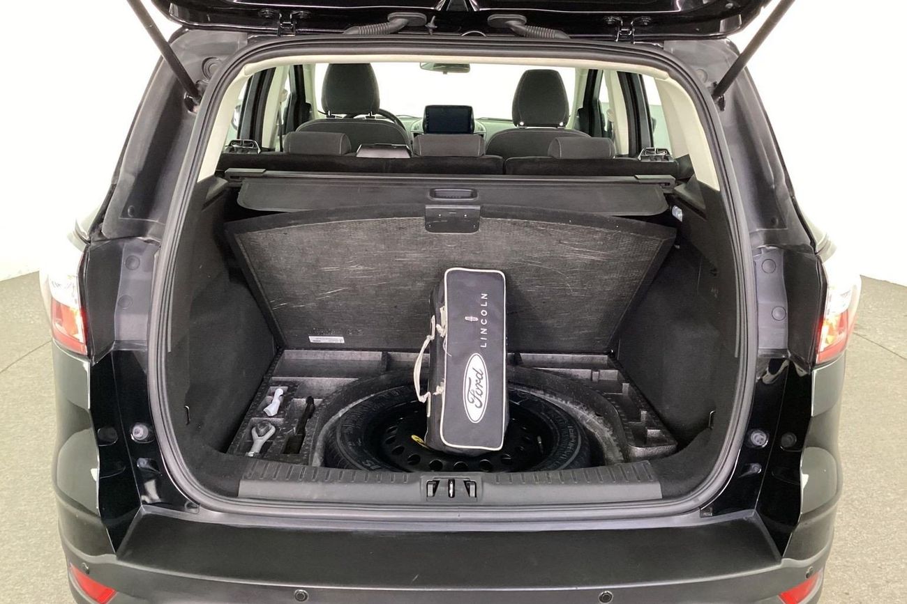 Ford Escape S | National Day Celebration | Guaranteed Warranty | 0 Down Payment