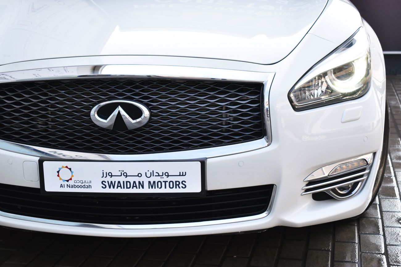 إنفينيتي Q70 AED 1359 PM | 3.7L EXCELLENCE GCC DEALER WARRANTY