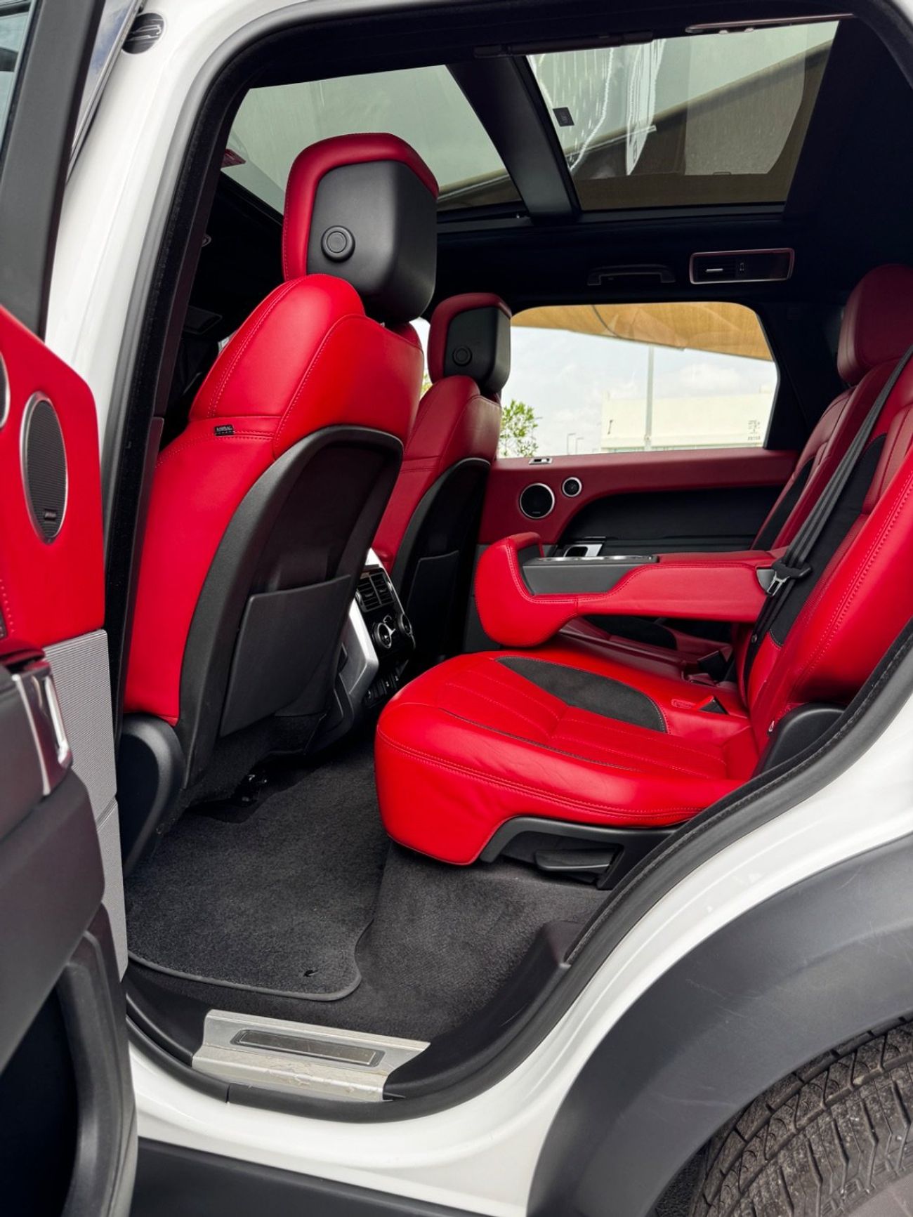 Land Rover Range Rover Sport HSE 3.0L (340 HP)