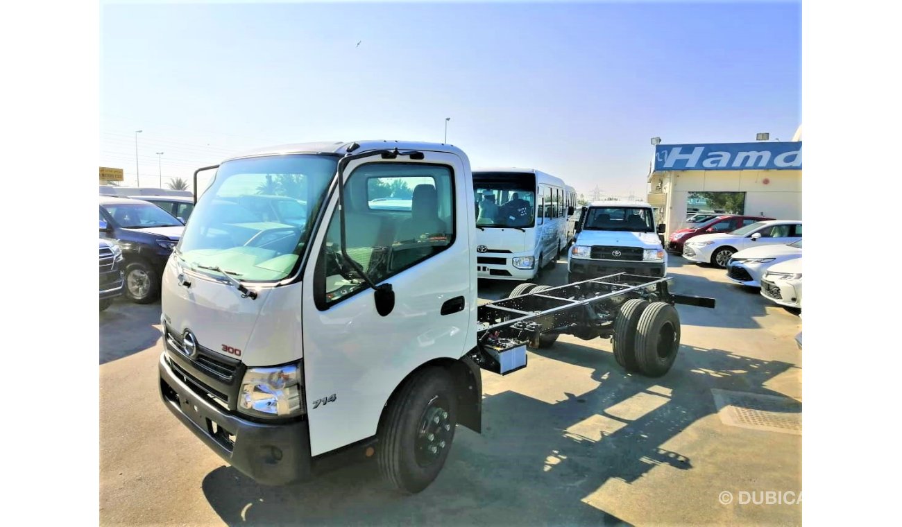 Hino 300 4 TON