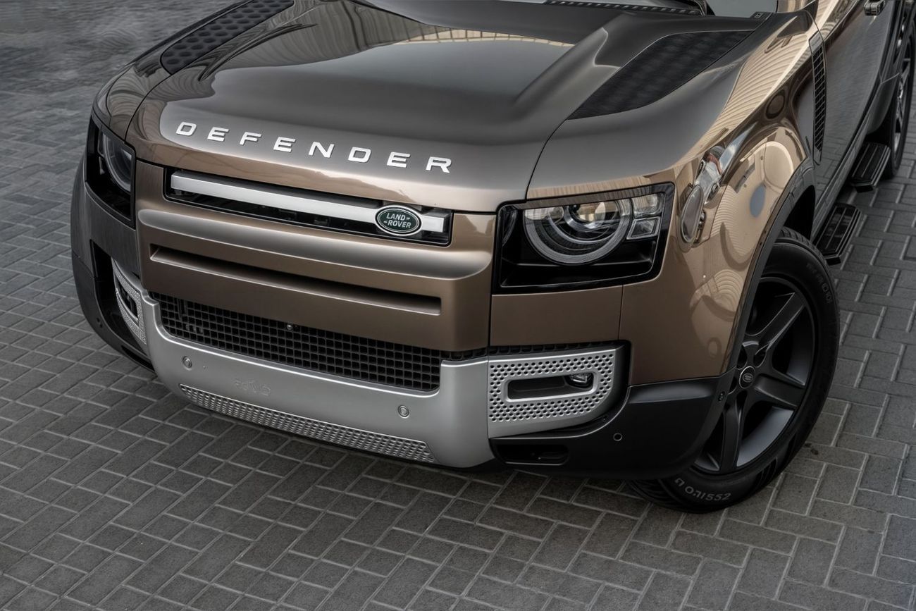 Land Rover Defender 110 HSE | 5,875 P.M  | 0% Downpayment | Agency Warranty + Service!