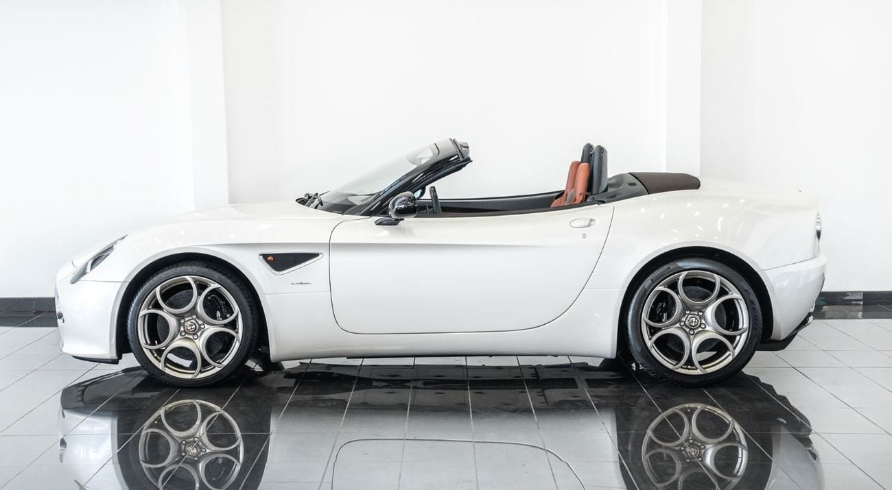 Alfa Romeo 8C Spider