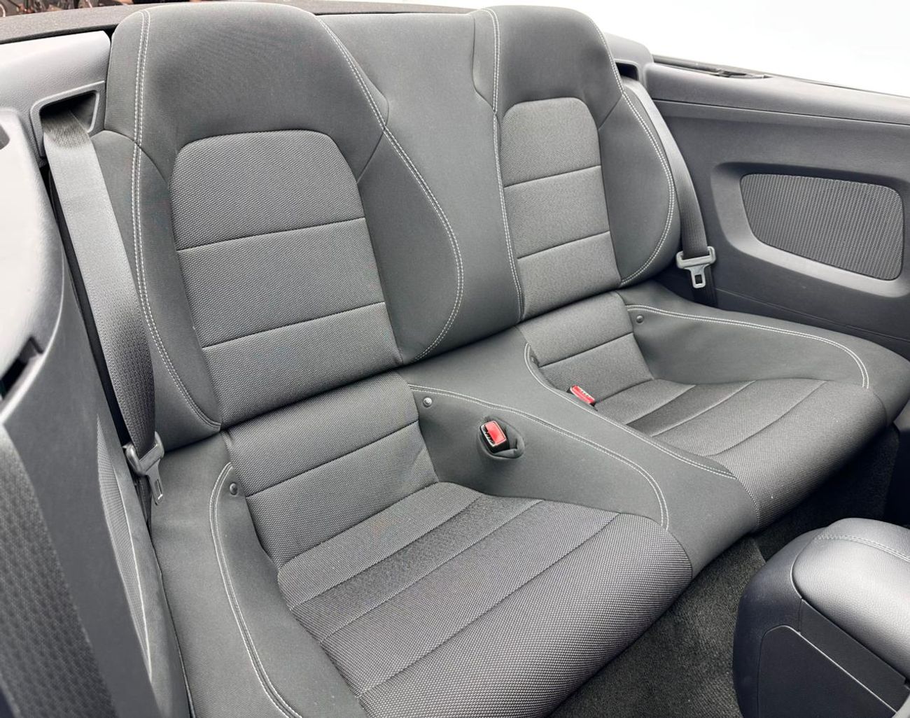 Ford Mustang 2017 Ford Mustang V6 Cabriolet, Super Clean, Excellent Condition, GCC