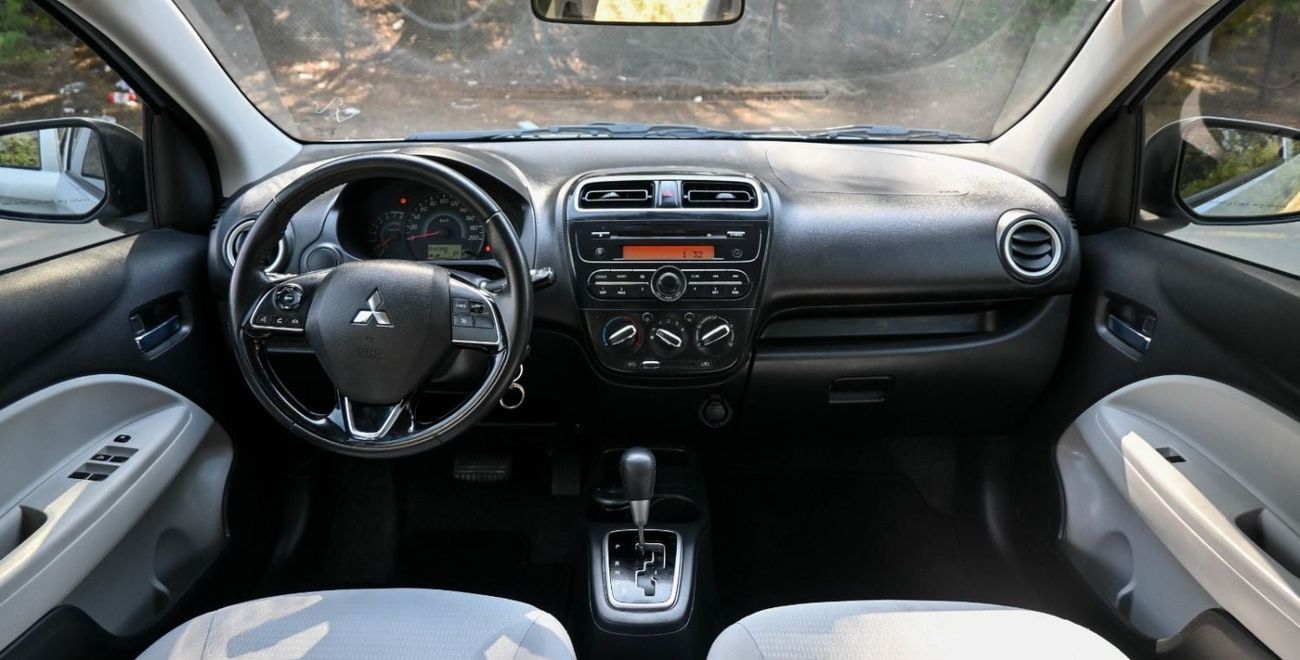 Mitsubishi Attrage GLX PREMIUM GCC Specs - Original Paint Free Accident Excellent Condition