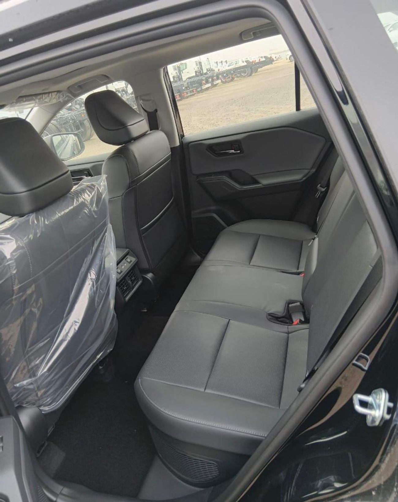 تويوتا راف ٤ TOYOTA RAV 4  HYBRID FULL OPTION NEW FACELIFT 2026 MODEL GCC SPECS