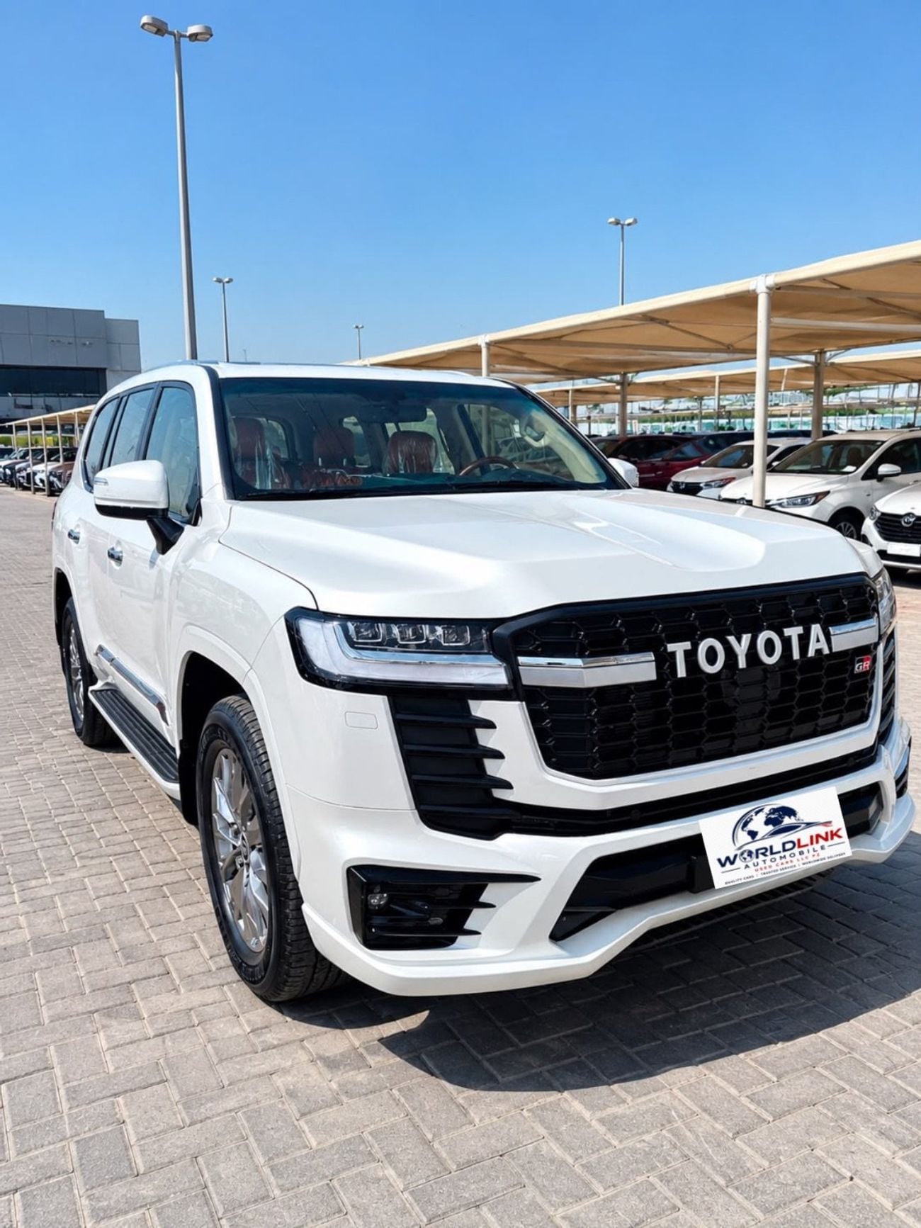 Toyota Land Cruiser GXR 2014 Petrol 8 Cylinder Full option