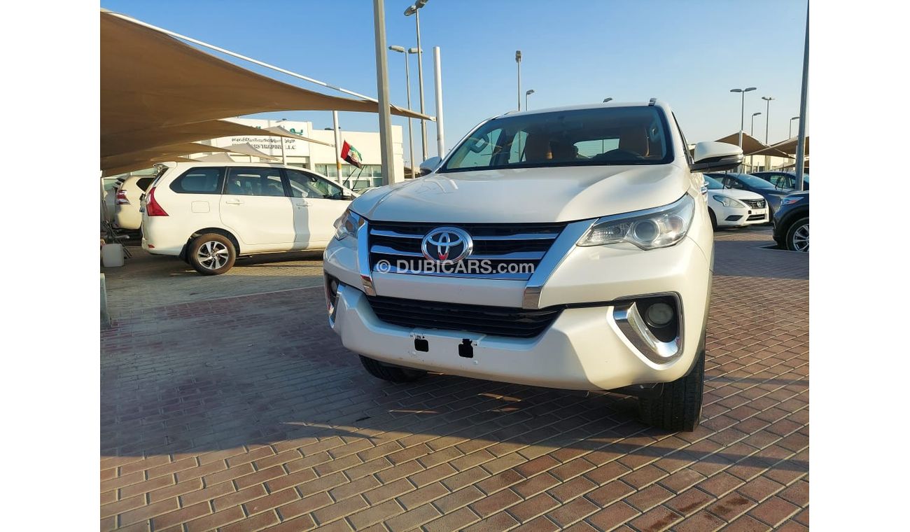 Toyota Fortuner 2.7L PETROL AUTOMATIC TRANSMISSION