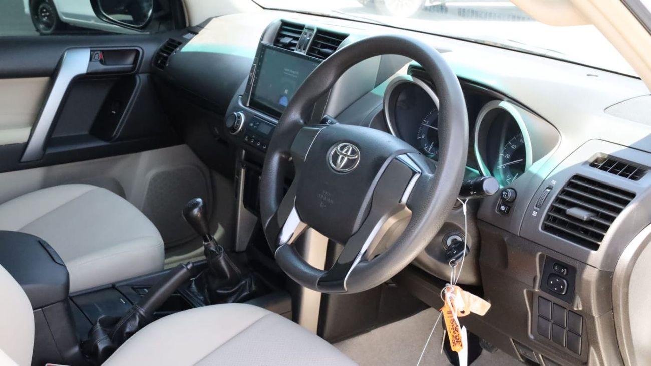 Toyota Prado Toyota Prado TX 2012 RHD diesel white colour with beige interior 4x4  7seaters 2.8L diesel engine